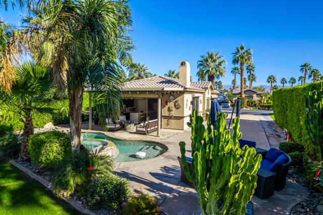 48170 Hjorth Street, Indio CA: https://media.crmls.org/mediaz/bc8d63dc-619e-4ae9-8e8a-8132f89575ae.jpg