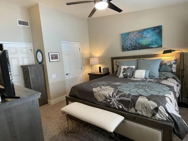 Detail Gallery Image 21 of 56 For 6860 Whitaker Ave, Lake Balboa,  CA 91406 - 3 Beds | 2 Baths
