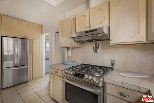 3 Bed Home for Sale in Los Angeles, California