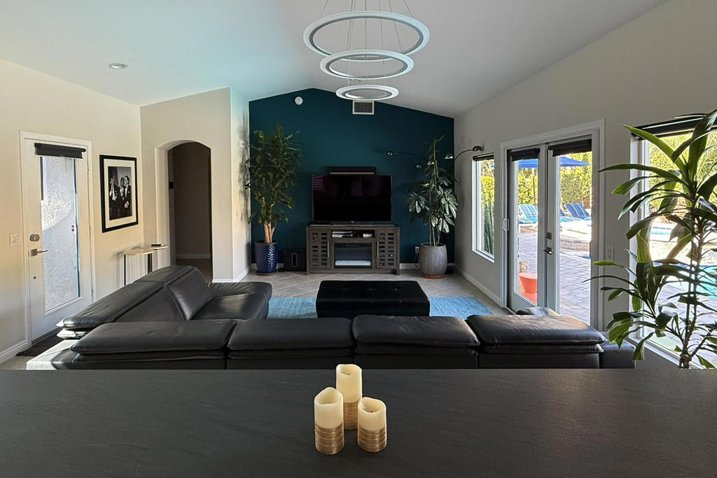 MLS #219135664PS image #3