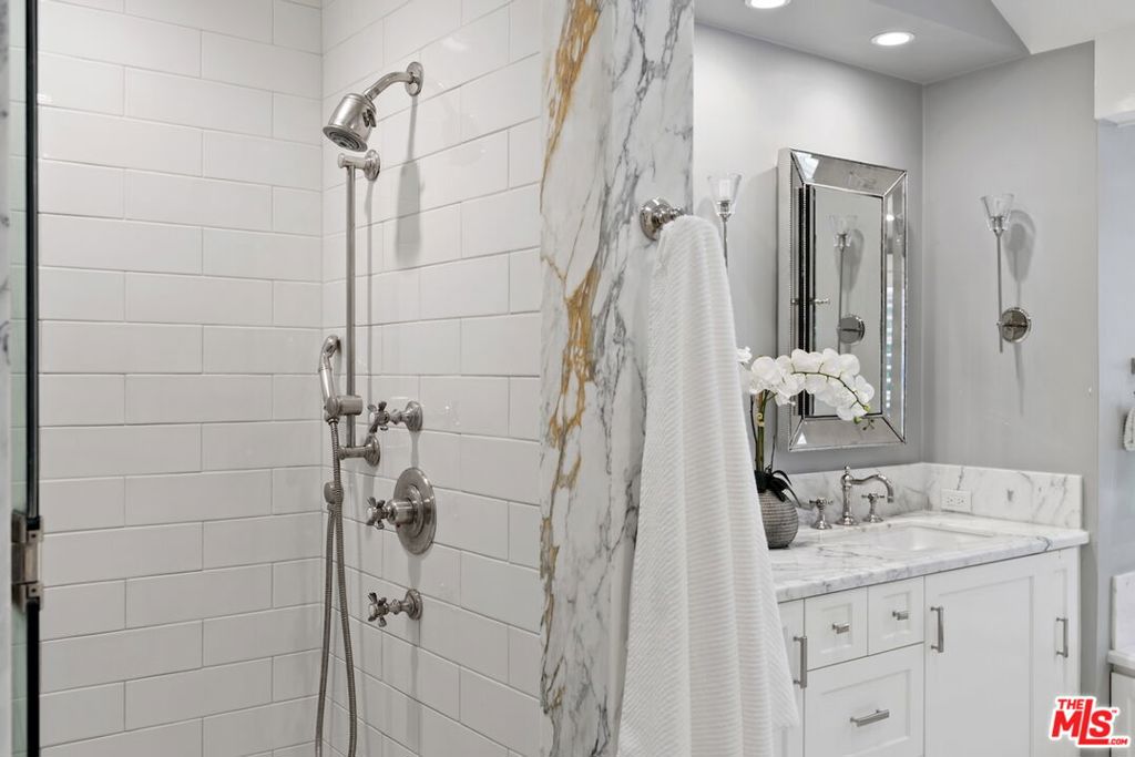 MLS #26834847 image #22
