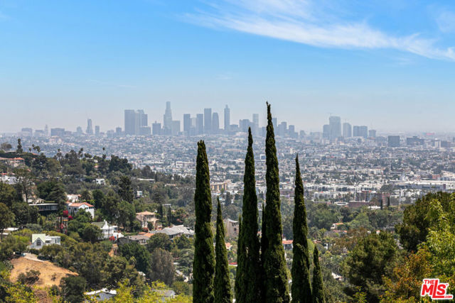 2742 Creston Drive, Los Angeles CA: https://media.crmls.org/mediaz/bc900e5a-c96d-4e66-9060-1dc3f076e4b8.jpg