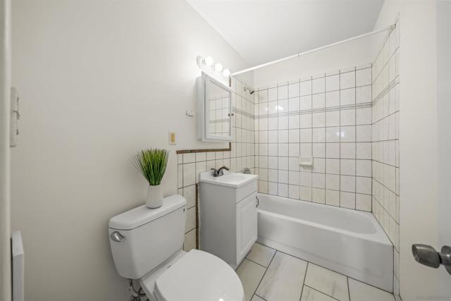 1333 Clove St, El Cajon CA: https://media.crmls.org/mediaz/bc9023d8-b0c7-4428-ada9-e78a39a0e387.jpg