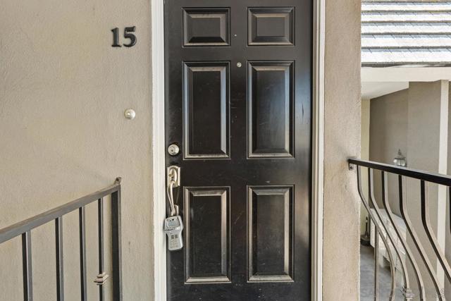 6666 Beadnell Way, San Diego CA: https://media.crmls.org/mediaz/bc90ba1f-c840-417c-85fc-b873bb6329fd.jpg