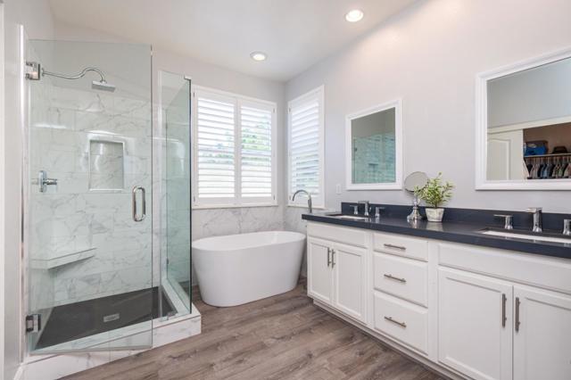 3417 River Shoal Avenue, Sacramento CA: https://media.crmls.org/mediaz/bc914c9c-9688-4b83-90fa-5eb6246d999a.jpg