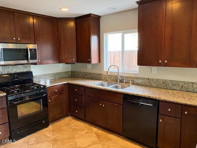 4144 Blackwood Street, Newbury Park CA: https://media.crmls.org/mediaz/bc91cd42-475b-44cb-ab8d-1ea01dbee36a.jpg