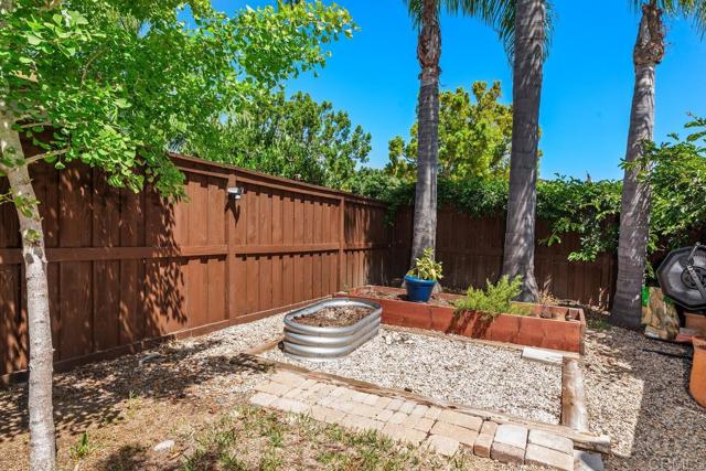 Detail Gallery Image 35 of 52 For 6211 Dartington Way, Carlsbad,  CA 92009 - 4 Beds | 3/1 Baths