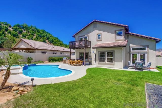 3207 Meadow Side Pl, Escondido CA: https://media.crmls.org/mediaz/bc936b06-078b-4a66-a9ea-6665f4312127.jpg