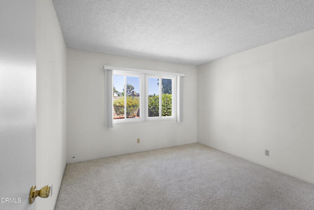 Detail Gallery Image 12 of 16 For 310 Harte Ave, Ventura,  CA 93003 - 3 Beds | 2 Baths