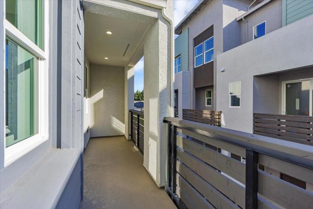 5706 Melon Court, San Ramon CA: https://media.crmls.org/mediaz/bc95185f-c4f5-4353-9354-134fb27d0a9e.jpg