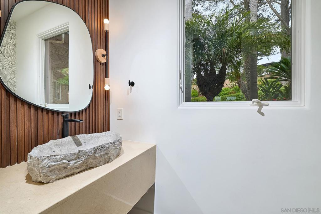 Bc95B3Db Cce4 481D 8Fd4 3Fa629C377Ad 1749 Noma Lane, Encinitas, Ca 92024 &Lt;Span Style='BackgroundColor:transparent;Padding:0Px;'&Gt; &Lt;Small&Gt; &Lt;I&Gt; &Lt;/I&Gt; &Lt;/Small&Gt;&Lt;/Span&Gt;