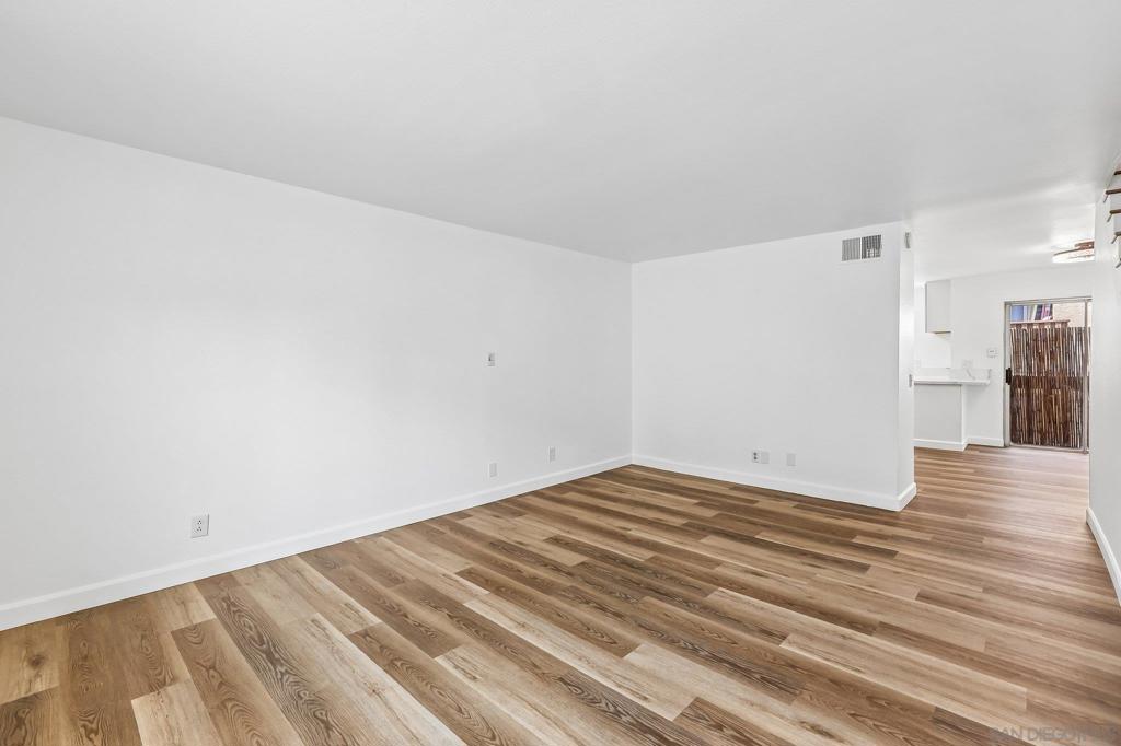 3631 Lemona Avenue - photo 7
