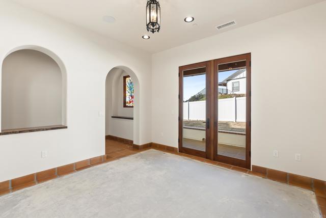 Detail Gallery Image 17 of 75 For 2525 Date Palm Ct, Vista,  CA 92084 - 3 Beds | 3/1 Baths
