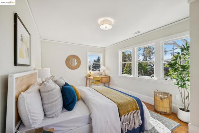 Image 27 of 57 For 1833 Sonoma  