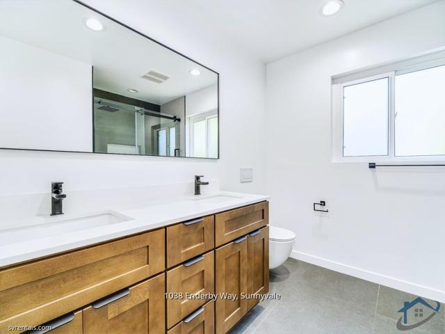 1038 Enderby Way, Sunnyvale CA: https://media.crmls.org/mediaz/bc991753-720c-4f2a-9d7e-258c92eaf63f.jpg