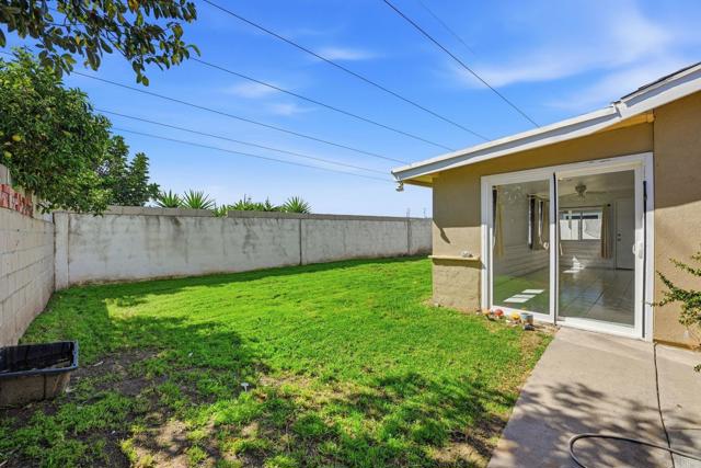 Detail Gallery Image 21 of 29 For 155 Fireside St, Oceanside,  CA 92058 - 3 Beds | 1 Baths