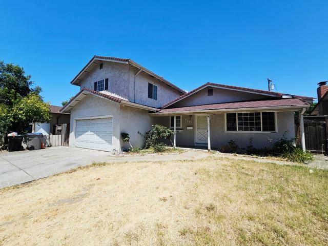 227 Whirlaway Drive, San Jose CA: https://media.crmls.org/mediaz/bc997e5c-cbe9-4468-b9ae-790d96cfa9ef.jpg