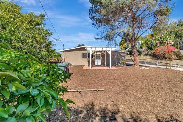 9200 Lamar St, Spring Valley, California 91977, 4 Bedrooms Bedrooms, ,2 BathroomsBathrooms,Single Family Residence,For Sale,Lamar St,250019816SD