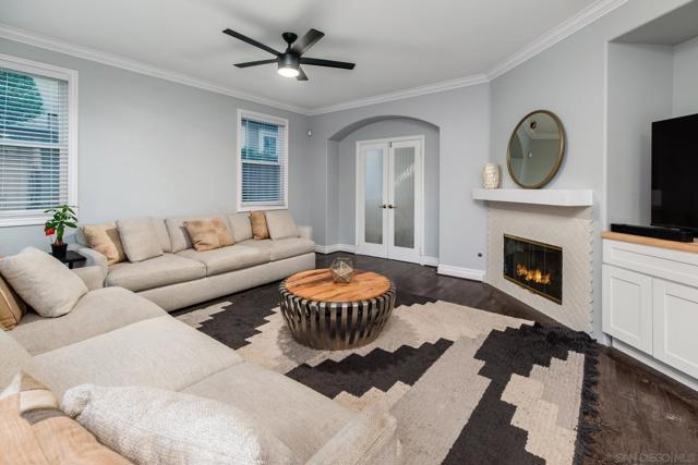 6393 Paseo Aspada, Carlsbad CA: https://media.crmls.org/mediaz/bc9a667e-ac2c-4418-9c7b-0ec3cf9be234.jpg