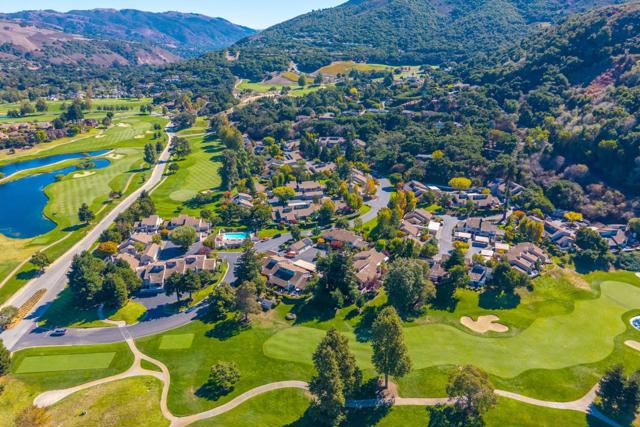 9524 Bay Court, Carmel CA: https://media.crmls.org/mediaz/bc9af75b-088a-4b47-b9f5-e4a5345c3d36.jpg