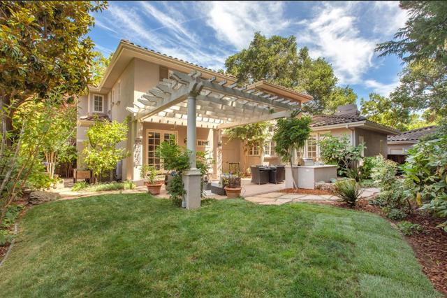 158 Seminary Drive, Menlo Park CA: https://media.crmls.org/mediaz/bc9c60ff-66f8-4f32-91fa-ba4acca559ef.jpg