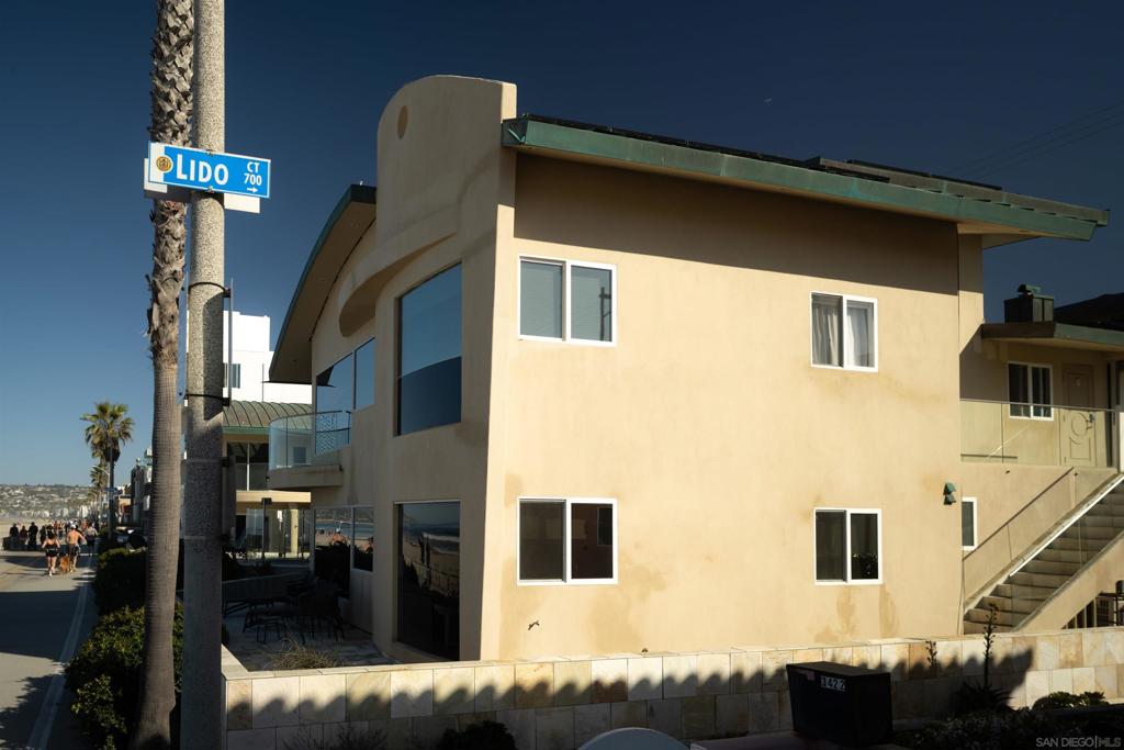 3443 Ocean Front Walk - photo 13