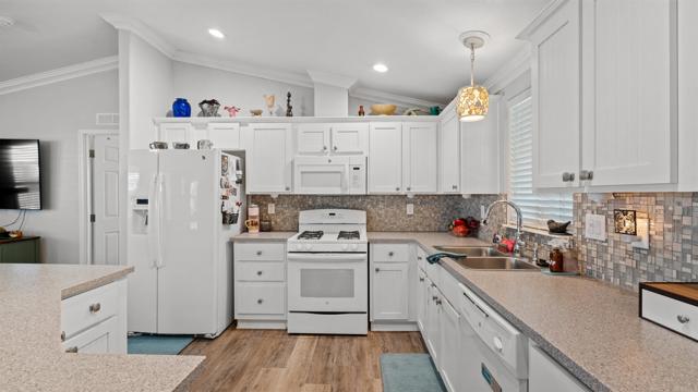 Image 11 of 20 For 1219 Barham Drive Spc 83