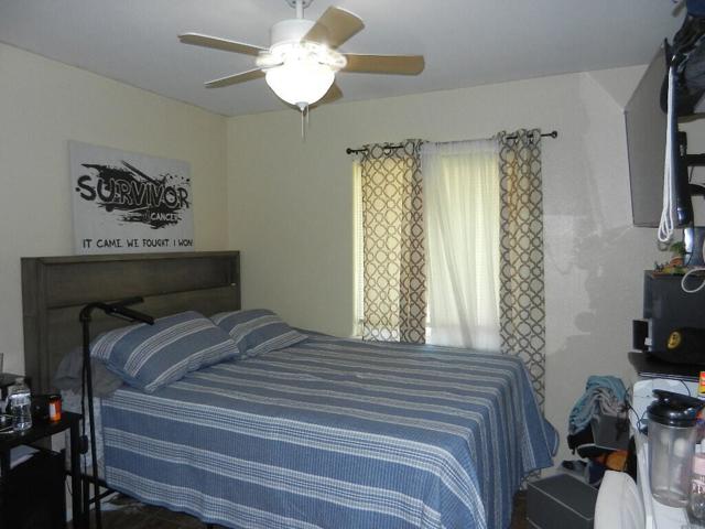 82129 Crest Avenue, Indio CA: https://media.crmls.org/mediaz/bca081a2-e05f-4bc0-ba4e-8130146ab4af.jpg