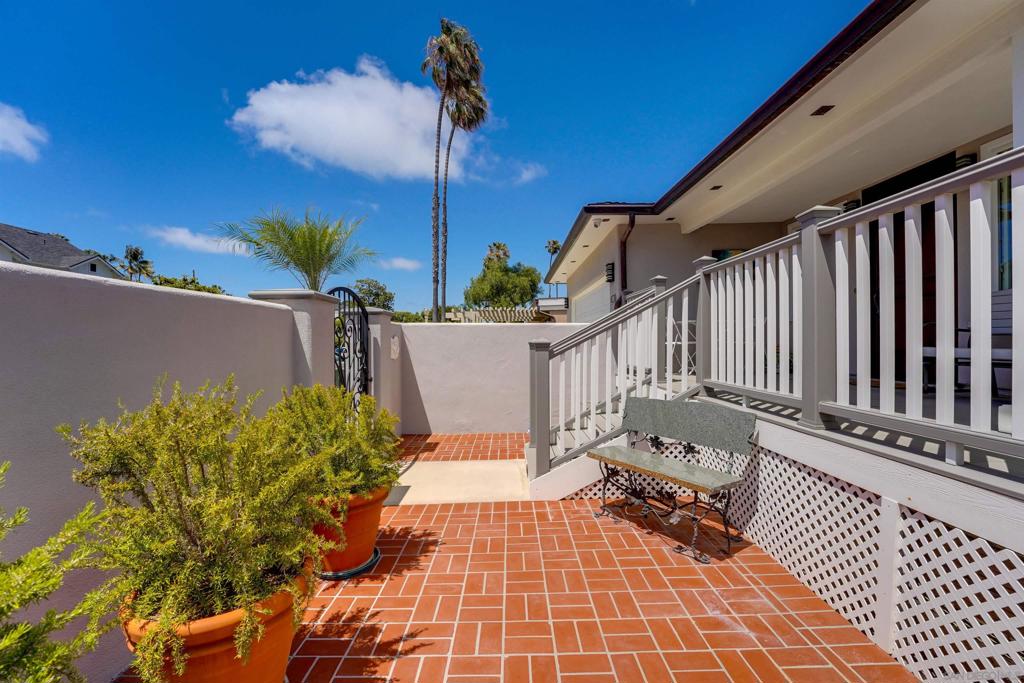 8139 Paseo Del Ocaso - photo 3