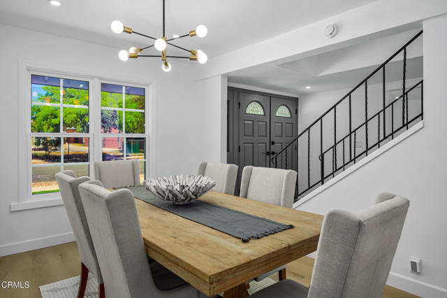 Detail Gallery Image 17 of 46 For 242 Redfield Ave Ave, Thousand Oaks,  CA 91320 - 4 Beds | 2/1 Baths