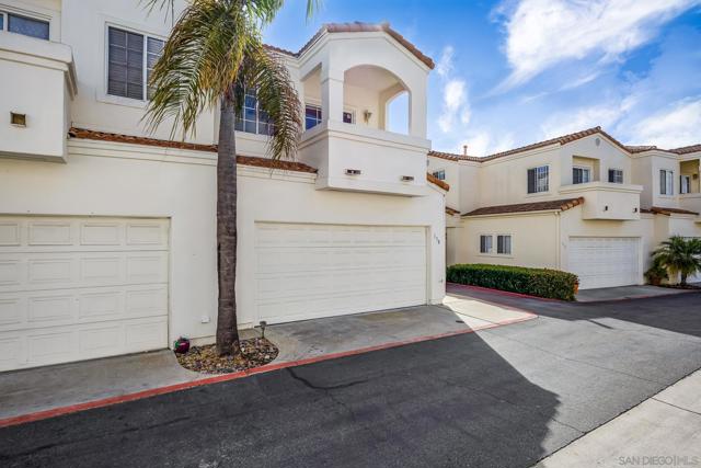 418 W San Marcos Blvd, San Marcos CA: https://media.crmls.org/mediaz/bca251b2-0536-418f-9d2a-c6c5735e775c.jpg