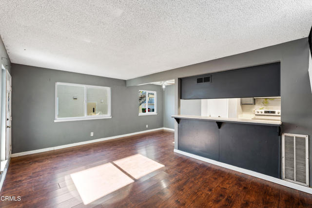 Detail Gallery Image 9 of 29 For 628 Paseo La Perla, Thousand Oaks,  CA 91320 - 2 Beds | 1 Baths