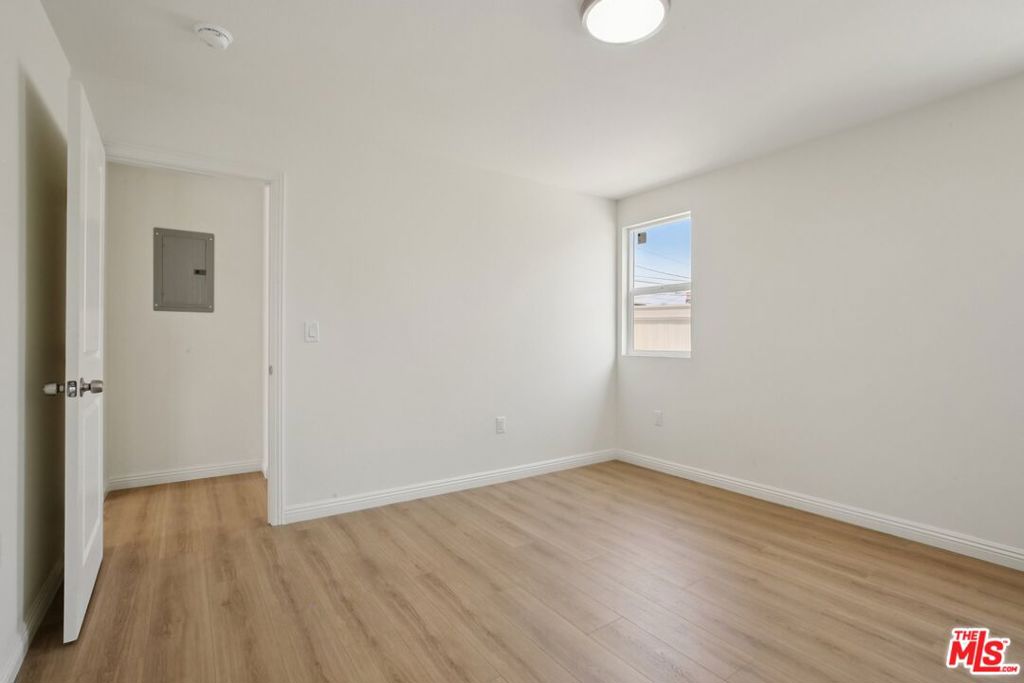 MLS #25567415 img 20