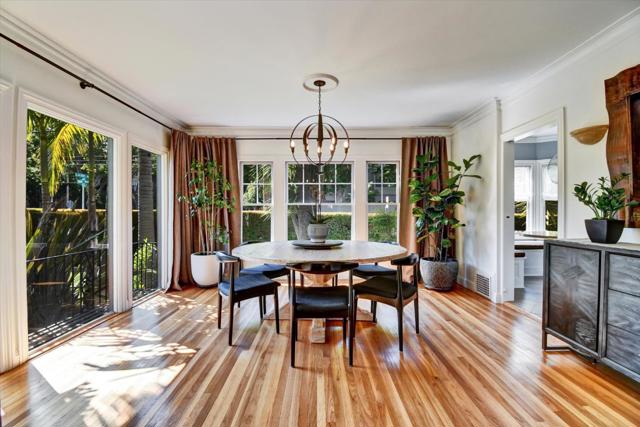 901 Laurel, San Mateo CA: https://media.crmls.org/mediaz/bca35052-0ead-42db-912e-0382888e0368.jpg