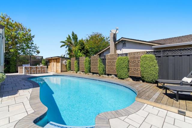 Image 35 of 55 For 6209 Hopi Court