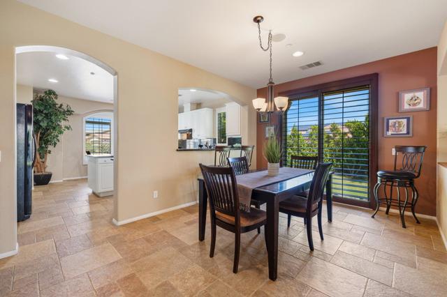 3766 Cassia Trail, Palm Springs CA: https://media.crmls.org/mediaz/bca797c9-44ee-45ec-b252-c7a1e8758f4f.jpg