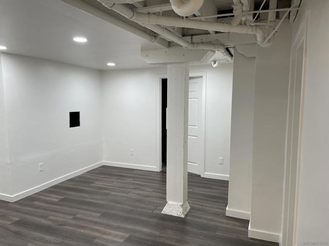 Image 33 of 60 For 527 F Street