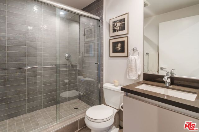 6072 Pickford Street, Los Angeles CA: https://media.crmls.org/mediaz/bca7f87d-f603-4df4-bb66-182db0a9b0fa.jpg