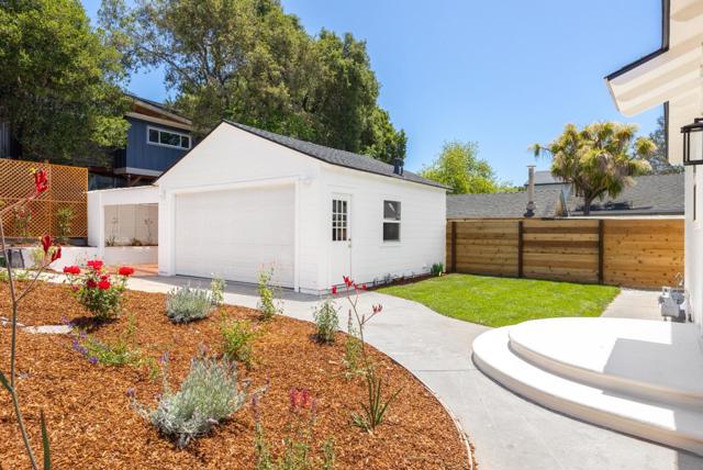 148 Reed Way, Santa Cruz CA: https://media.crmls.org/mediaz/bca8e39b-80a1-45c5-bafc-6615631f62c4.jpg