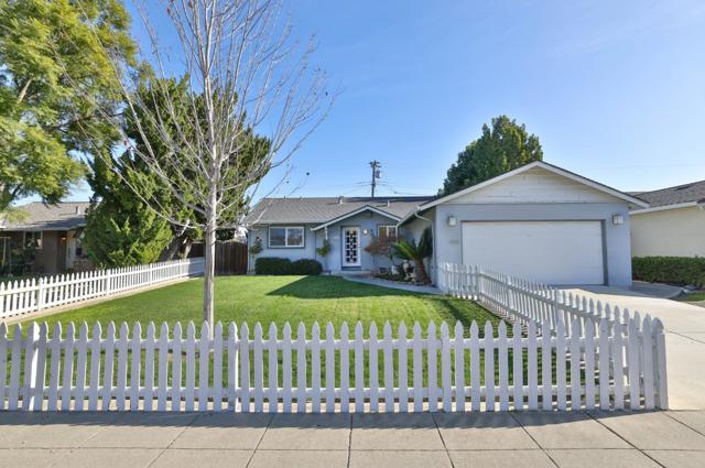 4898 Caroline Way, San Jose CA: https://media.crmls.org/mediaz/bca9fe7f-0991-4314-82af-5bcce8b197d2.jpg