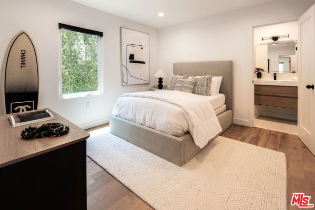 1363 S Curson Avenue, Los Angeles CA: https://media.crmls.org/mediaz/bcaabfd7-9cd3-4ad7-926e-1c2e82045260.jpg