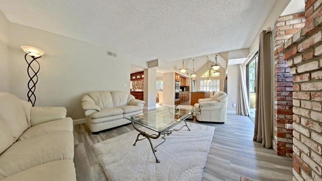 2618 Unicornio Street, Carlsbad CA: https://media.crmls.org/mediaz/bcab15eb-012b-4cf4-b0fd-e96b206923fa.jpg
