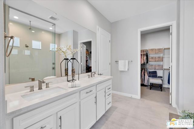 61 Zinfandel, Rancho Mirage CA: https://media.crmls.org/mediaz/bcac0eb1-7912-427b-ba15-8d31ea24585e.jpg
