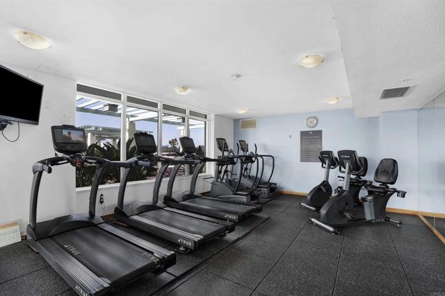 Detail Gallery Image 35 of 36 For 850 Beech St #1901,  San Diego,  CA 92101 - 2 Beds | 2 Baths