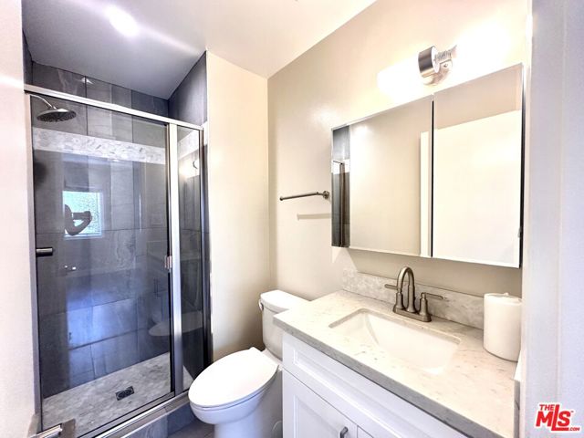 1051 S Sherbourne Drive, Los Angeles CA: https://media.crmls.org/mediaz/bcaea968-8a7e-471d-ac48-47357998f59a.jpg