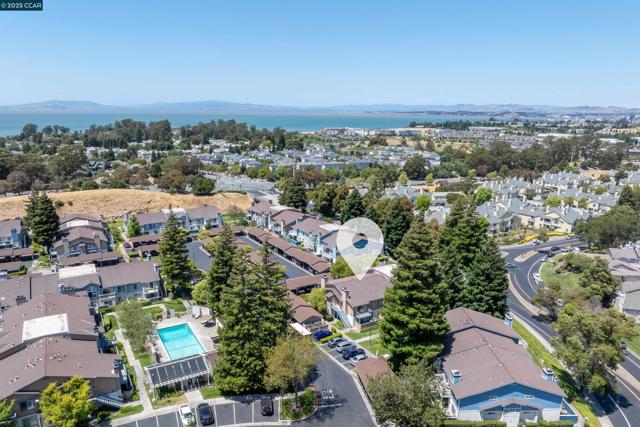 15 Glenwood, Hercules CA: https://media.crmls.org/mediaz/bcb03740-2a5f-4d1b-a964-7aeddd5e19fd.jpg