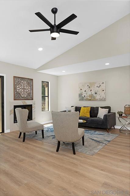 Image 13 of 27 For 9899 Scripps Westview Way #243