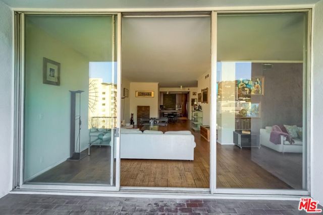 Terrace Living Room