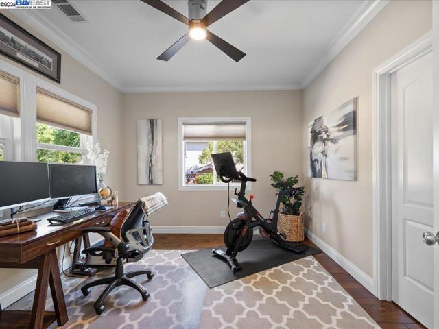 741 N N St, Livermore CA: https://media.crmls.org/mediaz/bcb23823-05a1-42b1-bf74-91110905408a.jpg