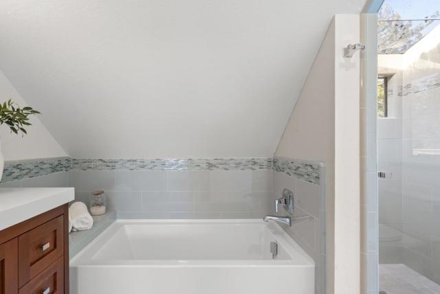 555 Bohnen Road, Santa Cruz CA: https://media.crmls.org/mediaz/bcb2c35f-7015-4965-9b6c-6e4aac7f178a.jpg